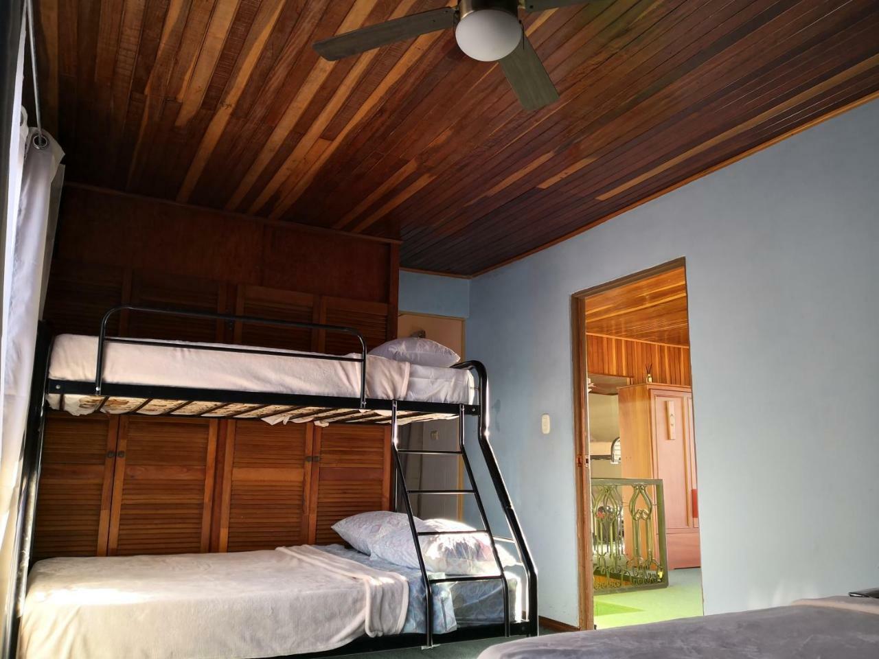 Vida Tropical Bed and Breakfast Alajuela Zewnętrze zdjęcie